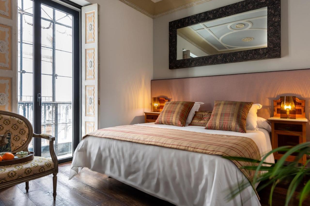 세비야 Pajaro Rebelde B&B 외부 사진