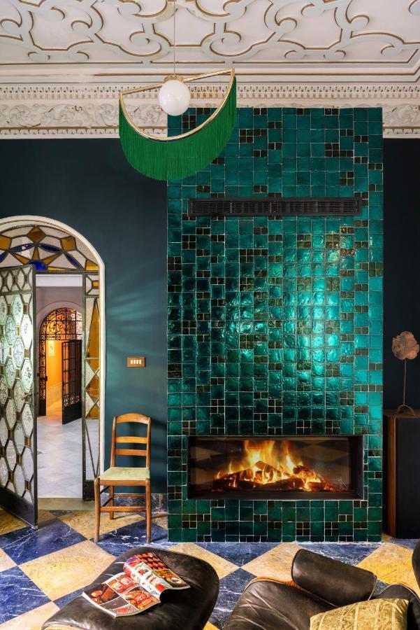 세비야 Pajaro Rebelde B&B 외부 사진